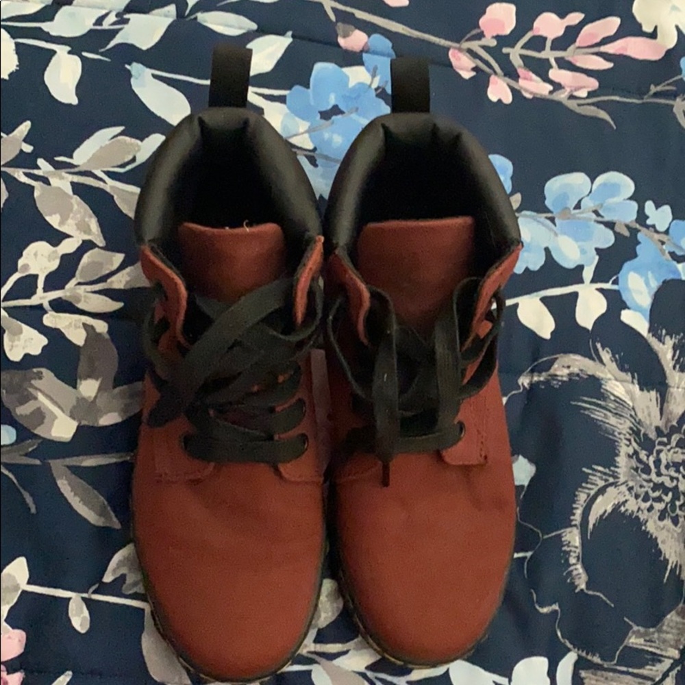 Low top Dr.martens